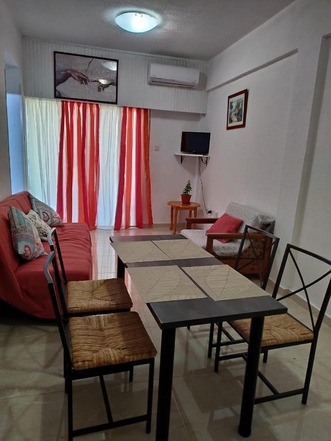 1 Bedroom Apartment Lárnaca Exterior foto